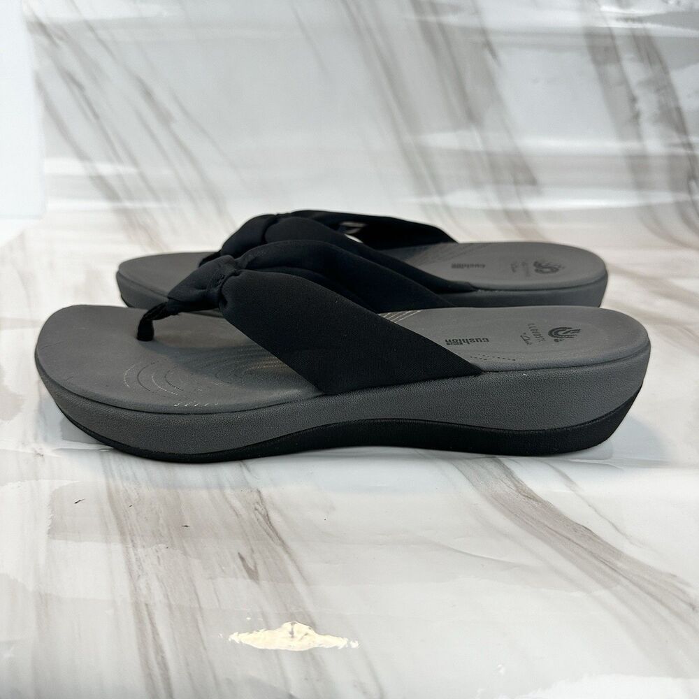 Clarks Cloudsteppers Slip-On Thong Sandals Women's 10M Black Gray Soft Cushion